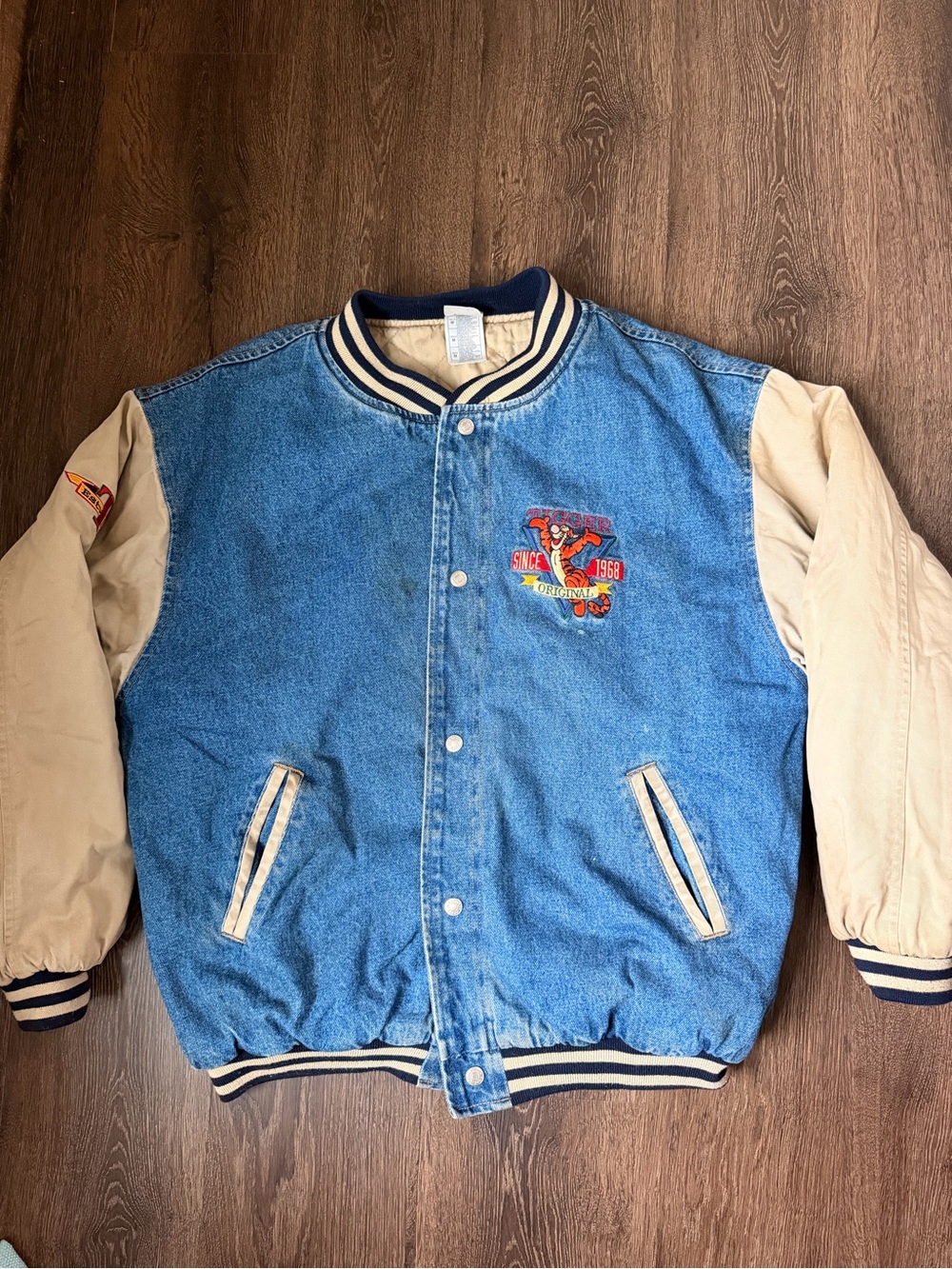 Vintage Disney Store Tigger Denim Bomber Varsity Jacket Adult M